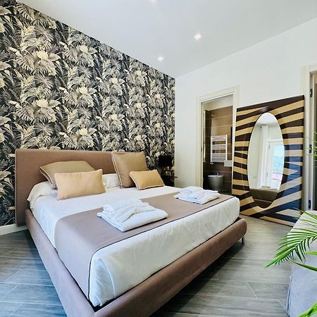 Yourhome - Santa Lucia Rooms Sorrento Exteriör bild