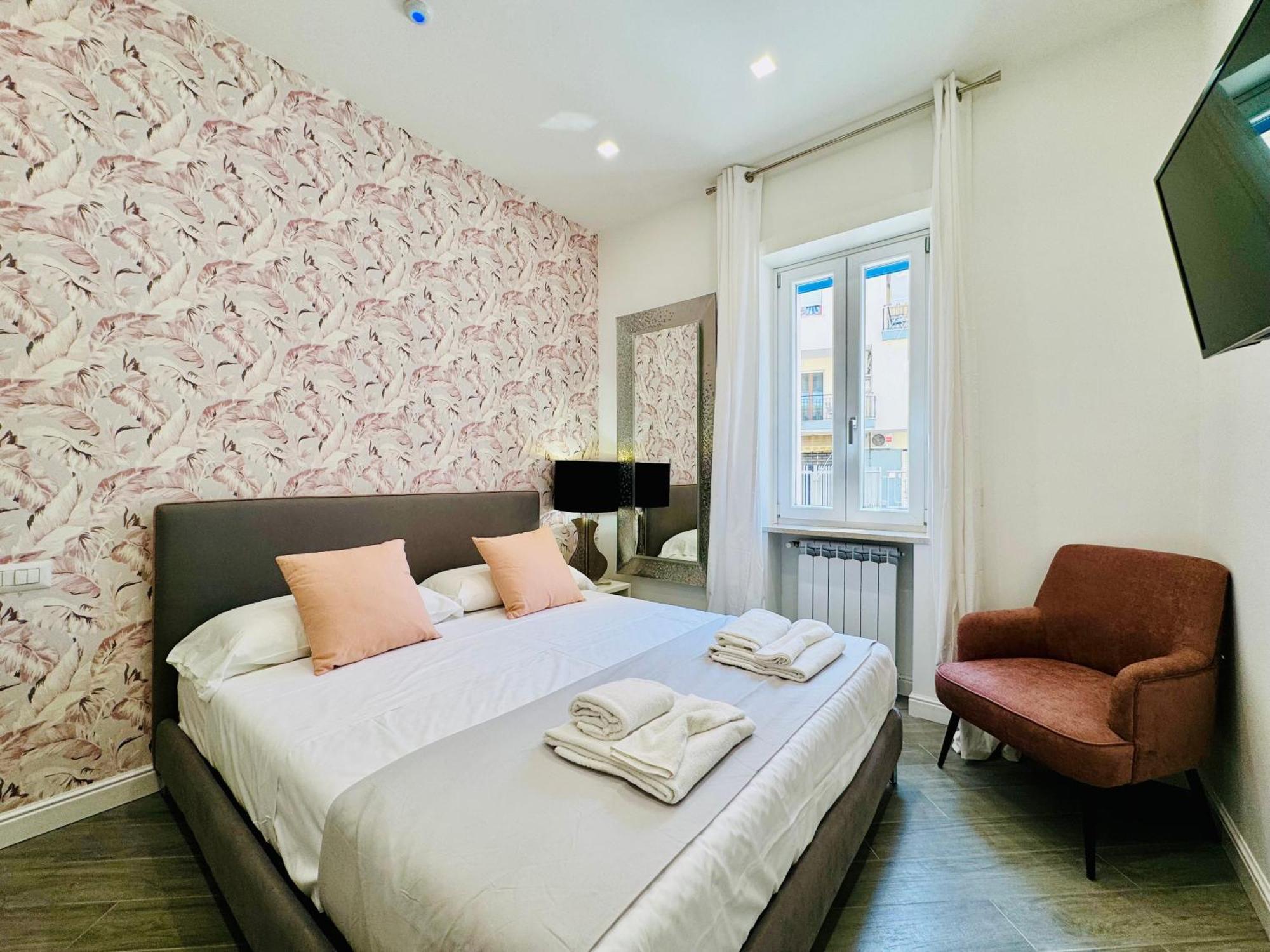 Yourhome - Santa Lucia Rooms Sorrento Exteriör bild